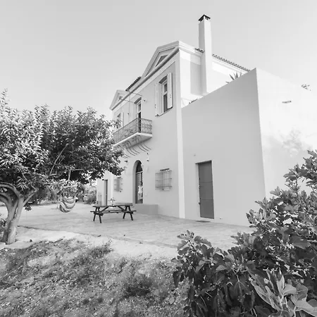 Ktima Viro Feriehus *